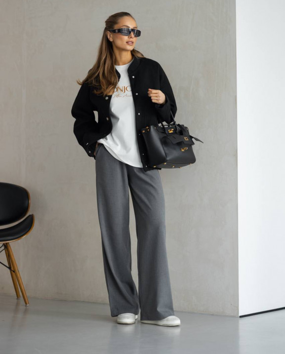 26 Бомбер кашеміровий на кнопках